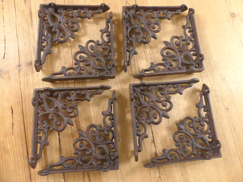 Antique style shelf - 8,
